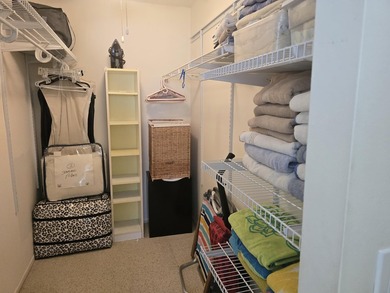 PARADISE FOUND ! 2ND FLOOR BEAUTY, FULL 2/2 SPLIT FLOOR PLAN - photo 17