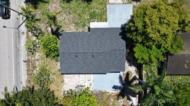 Charming 4-bedroom, 2-bath home on septic in desirable Palm - photo 5