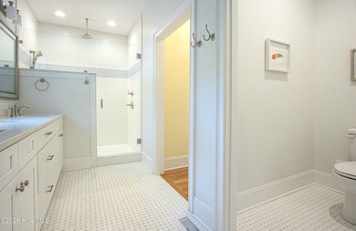 Best value in Forest Creek. Lock-it and Leave-it with furniture - photo 27
