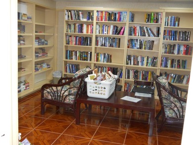 PARADISE FOUND ! 2ND FLOOR BEAUTY, FULL 2/2 SPLIT FLOOR PLAN - photo 27