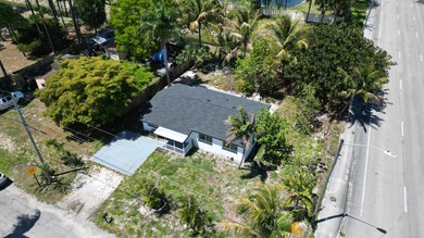 Charming 4-bedroom, 2-bath home on septic in desirable Palm - photo 8