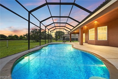 Welcome to this exceptional 3-bedroom, 3.5-bathroom home - photo 3