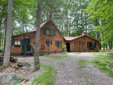 Lake Tanglewood Home For Sale in Greentown Pennsylvania