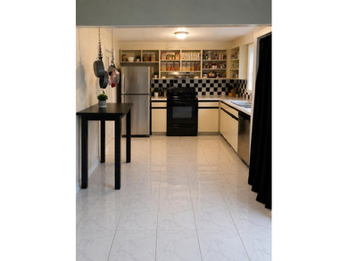 Move-in ready in Weston's Bonaventure - with the big-ticket - photo 4