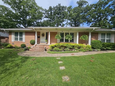 Take a look at this beauty. This 4 bed 3 bath home features an - photo 1