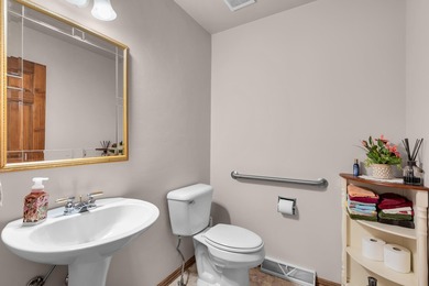 Welcome home to this beautifully maintained property offering - photo 13