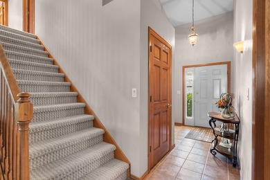 Welcome home to this beautifully maintained property offering - photo 18