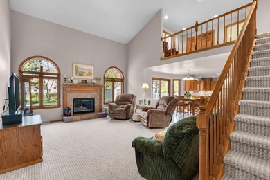 Welcome home to this beautifully maintained property offering - photo 19