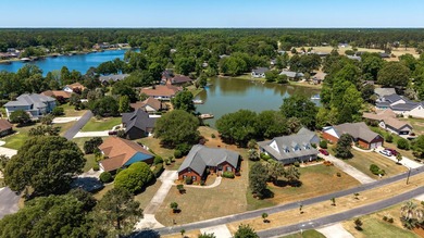 Completely remodeled wonderful 4BR, 3BA waterfront home - photo 20
