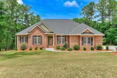 Welcome home to this perfect like brand new dream house where - photo 1