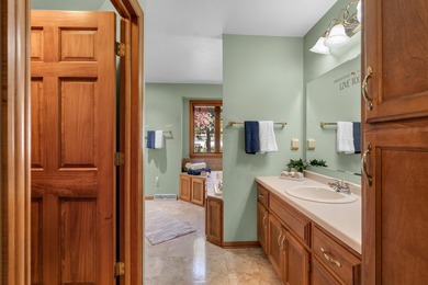 Welcome home to this beautifully maintained property offering - photo 21
