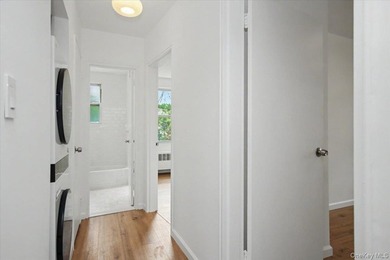 Welcome to your new home. This beautiful and totally renovated 2 - photo 27
