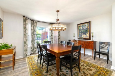 Completely remodeled wonderful 4BR, 3BA waterfront home - photo 36
