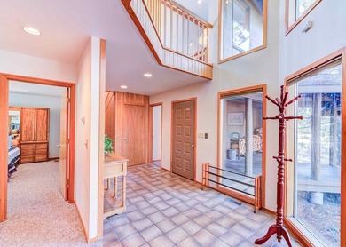Welcome to 15 White Elm, this home has been with the same family - photo 6