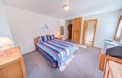 Welcome to 15 White Elm, this home has been with the same family - photo 10