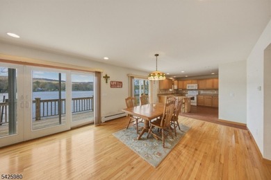 LAKE FRONT! Water views from almost every room! Welcome to 14 E - photo 9