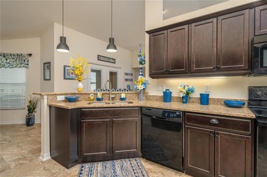 Welcome to this beautifully maintained 3-bedroom, 2-bath home - photo 11