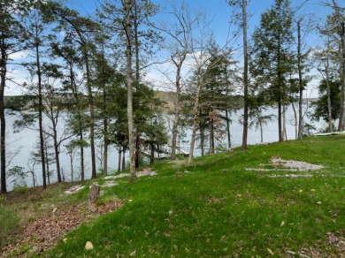 How does minimal steps to deep, year-round water sound? The top - photo 16