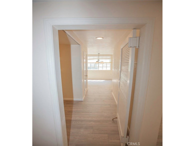Unleash your inner Angeleno in this prime Westside condo!
This