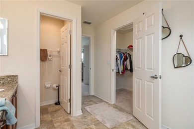Welcome to this beautifully maintained 3-bedroom, 2-bath home - photo 20