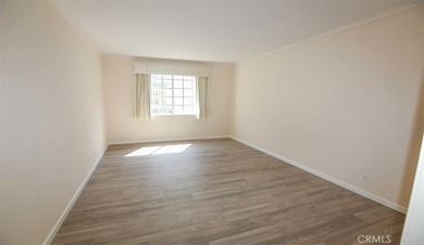 Unleash your inner Angeleno in this prime Westside condo!
This