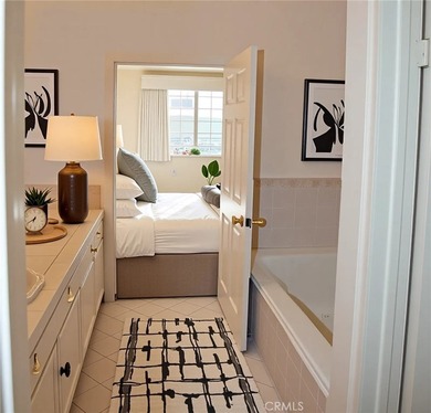 Unleash your inner Angeleno in this prime Westside condo!
This