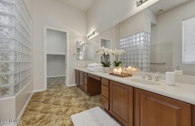This beautifully refreshed Sonoma model offers the perfect blend - photo 39
