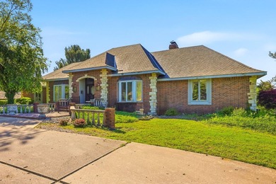 First time on the market! Iconic custom home in Southern Hills - photo 6