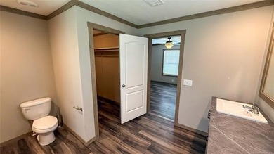 Move-in ready home with an incredible 50'x100' insulated shop on - photo 8