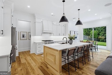 Luxury living meets thoughtful design in this exceptional home - photo 14