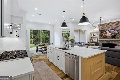 Luxury living meets thoughtful design in this exceptional home - photo 15