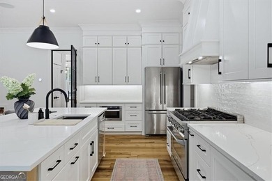 Luxury living meets thoughtful design in this exceptional home - photo 17