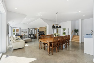 Elegante residence de style Hampton construite en 2022 avec des - photo 20