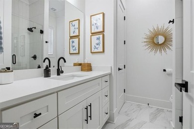 Luxury living meets thoughtful design in this exceptional home - photo 25