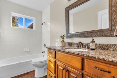 The home is fully remodeled in 2019 and beautifully finished - photo 27