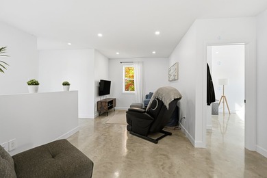 Elegante residence de style Hampton construite en 2022 avec des - photo 30