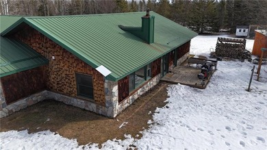 Tucked away on 60+ beautiful acres, this single-level 3-bedroom - photo 34