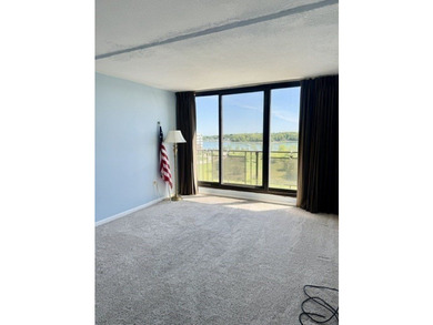 Waterfront living with views, value, and amenities! Enjoy - photo 5
