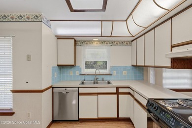 Dont miss this charming 3-bed, 2.5-bath 2 car garage home - photo 15