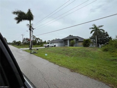Location!! Location!! Location!! Great lot near Mirror Lakes - photo 2