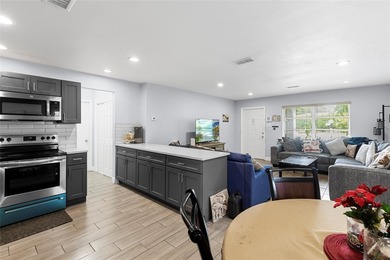 Back on Market! Discover the perfect blend of comfort and - photo 10