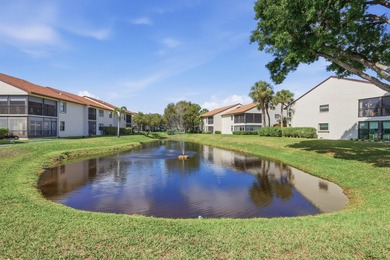 Welcome to the desirable 55+ community of Park Pointe in - photo 28