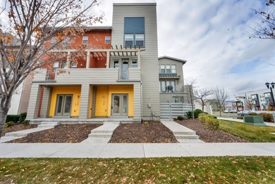 Oquirrh Lake  Townhome/Townhouse For Sale in South Jordan Utah