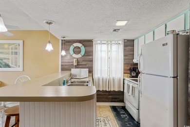 2BR/2BA Condo - One Block from the Ocean Fully furnished 2 - photo 9