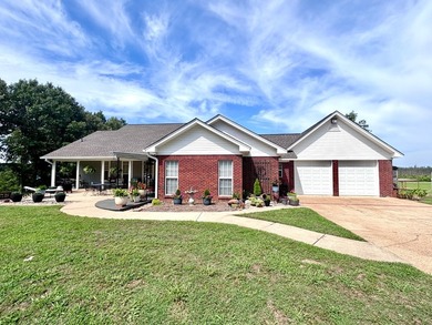 Welcome to 602 McCormick Road, a beautiful 4 bedroom, 2.5 bath - photo 1