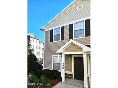 Oakleaf Lake Area Condo For Sale in Orange Park Florida