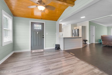 Welcome to this beautiful fully updated two bedroom with an - photo 12