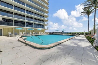 Step into this contemporary masterpiece with spectacular ocean - photo 29
