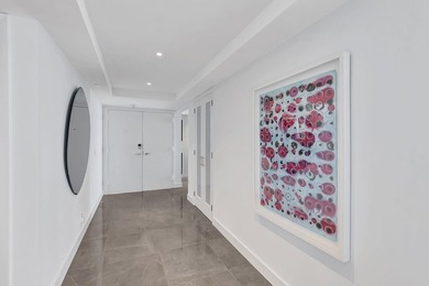 Step into this contemporary masterpiece with spectacular ocean - photo 41