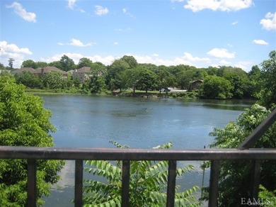 Looking for the High Income Producing Property with an Amazing - photo 2